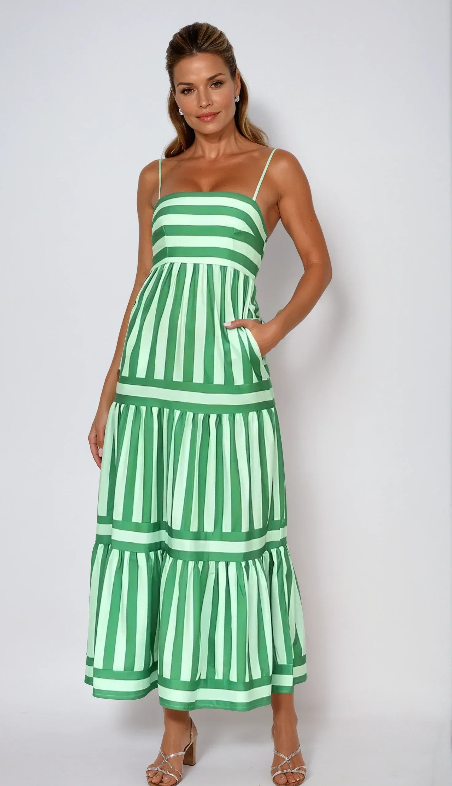 DRESSES